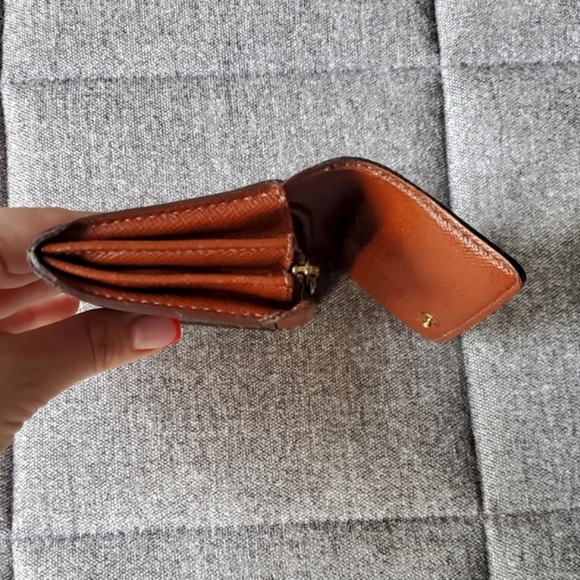 Authentic Vintage Louis Vuitton Brown Monogram Compact Bifold Wallet - Picture 10 of 14